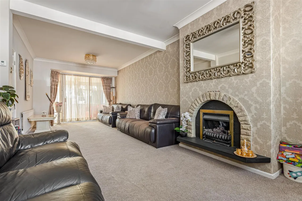 5 bed house for sale, Northdene Road, Leicester, LE2