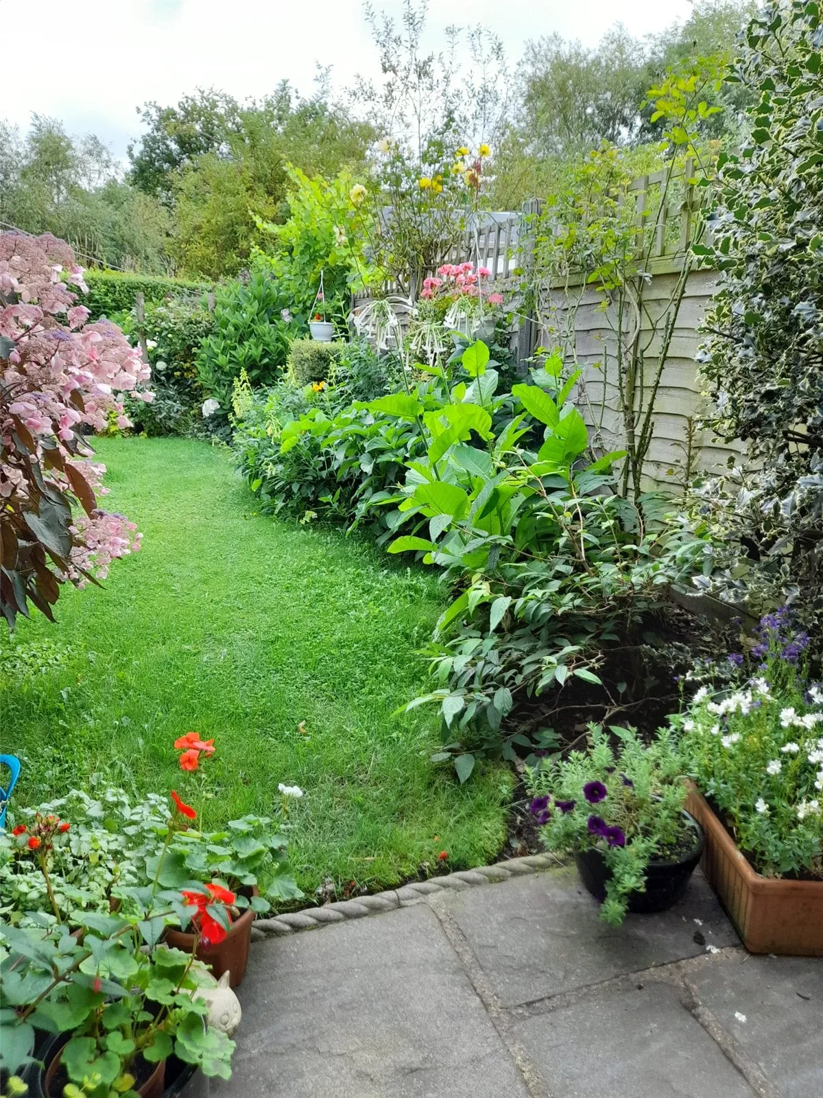 Wordsworth Road, Hampton, TW12 1ER, photo 2