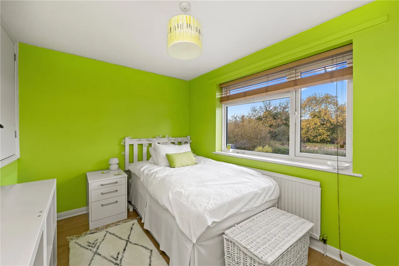 Wordsworth Road, Hampton, TW12 1ER, photo 9
