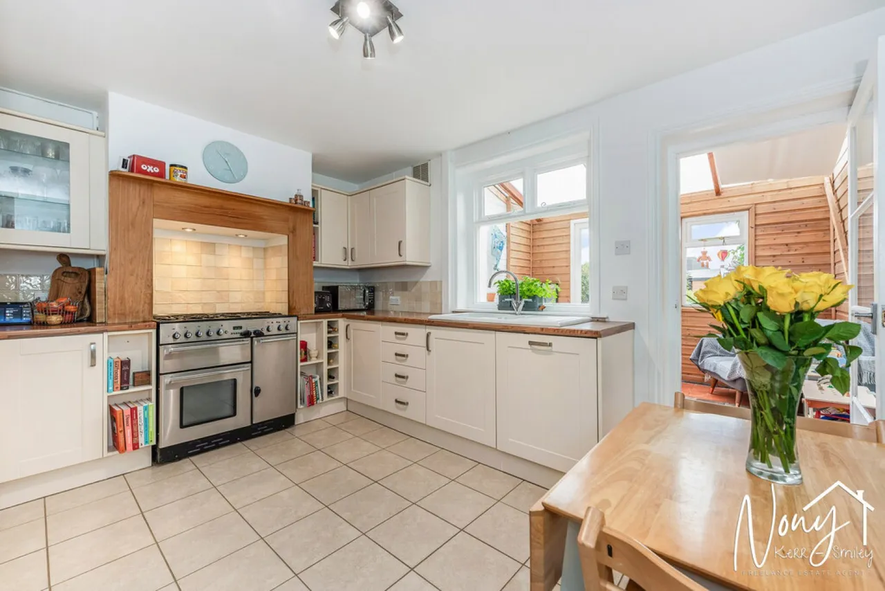 St Catherines Road, SO23, photo 7