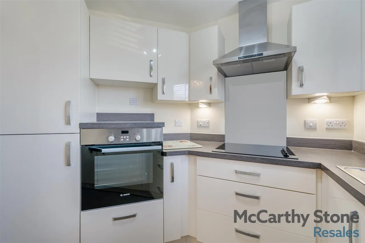 Poachers Way, Thornton-Cleveleys, FY5, photo 13