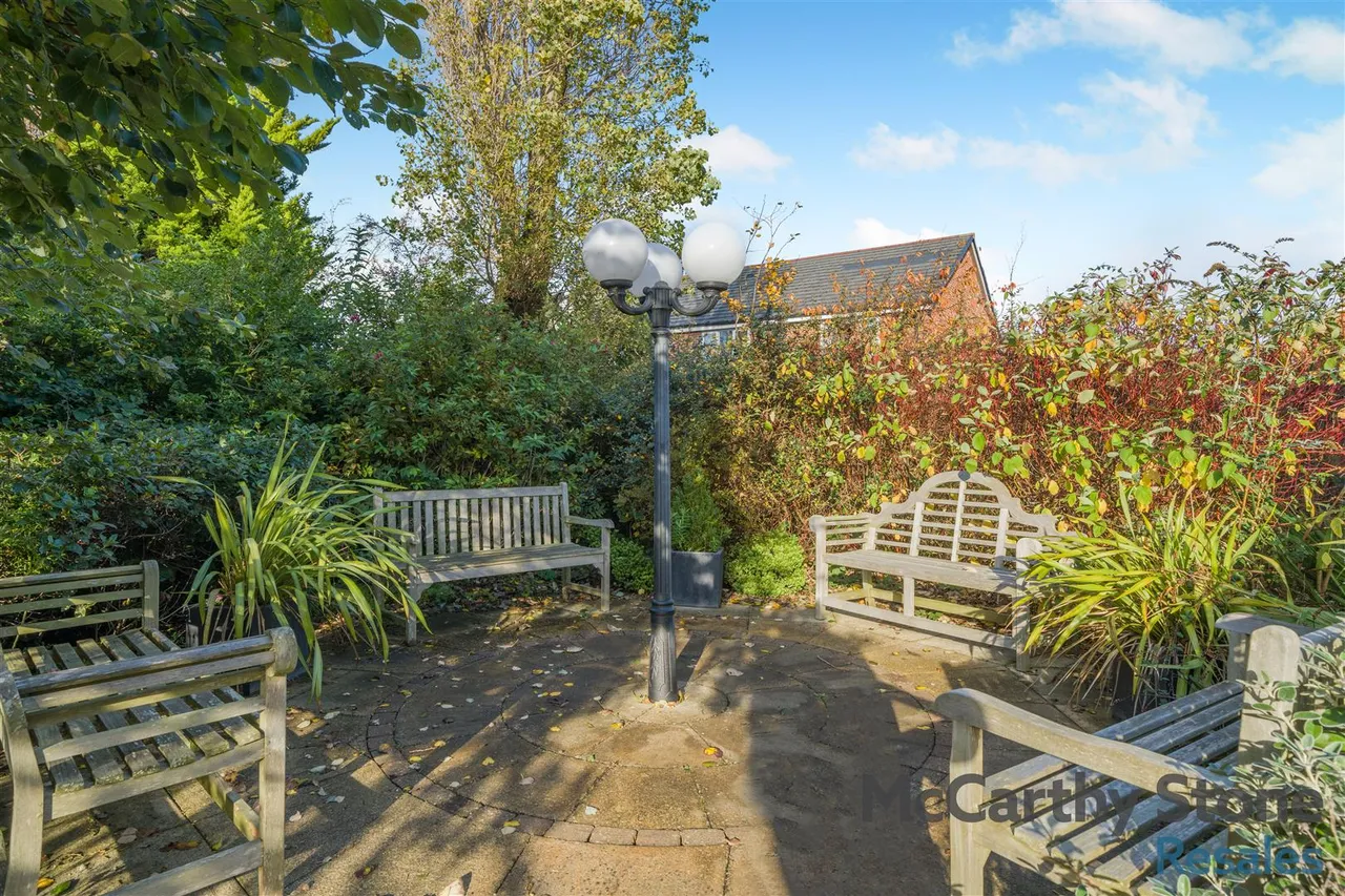 Poachers Way, Thornton-Cleveleys, FY5, photo 23