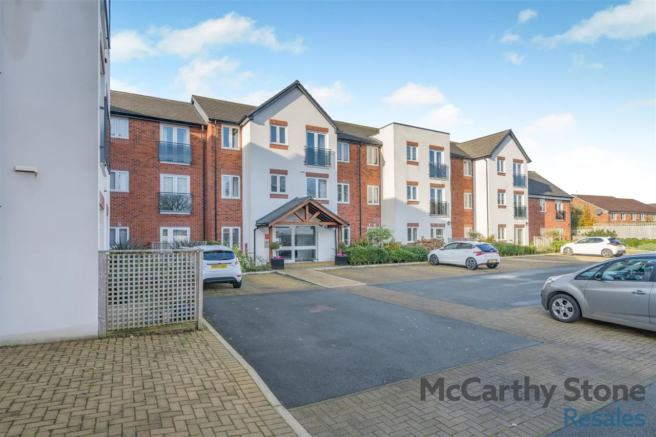 Poachers Way, Thornton-Cleveleys, FY5, photo 22