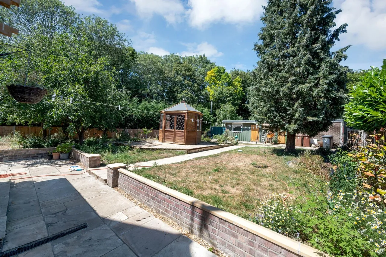 Walcot Walk, Netherton, PE3, photo 11