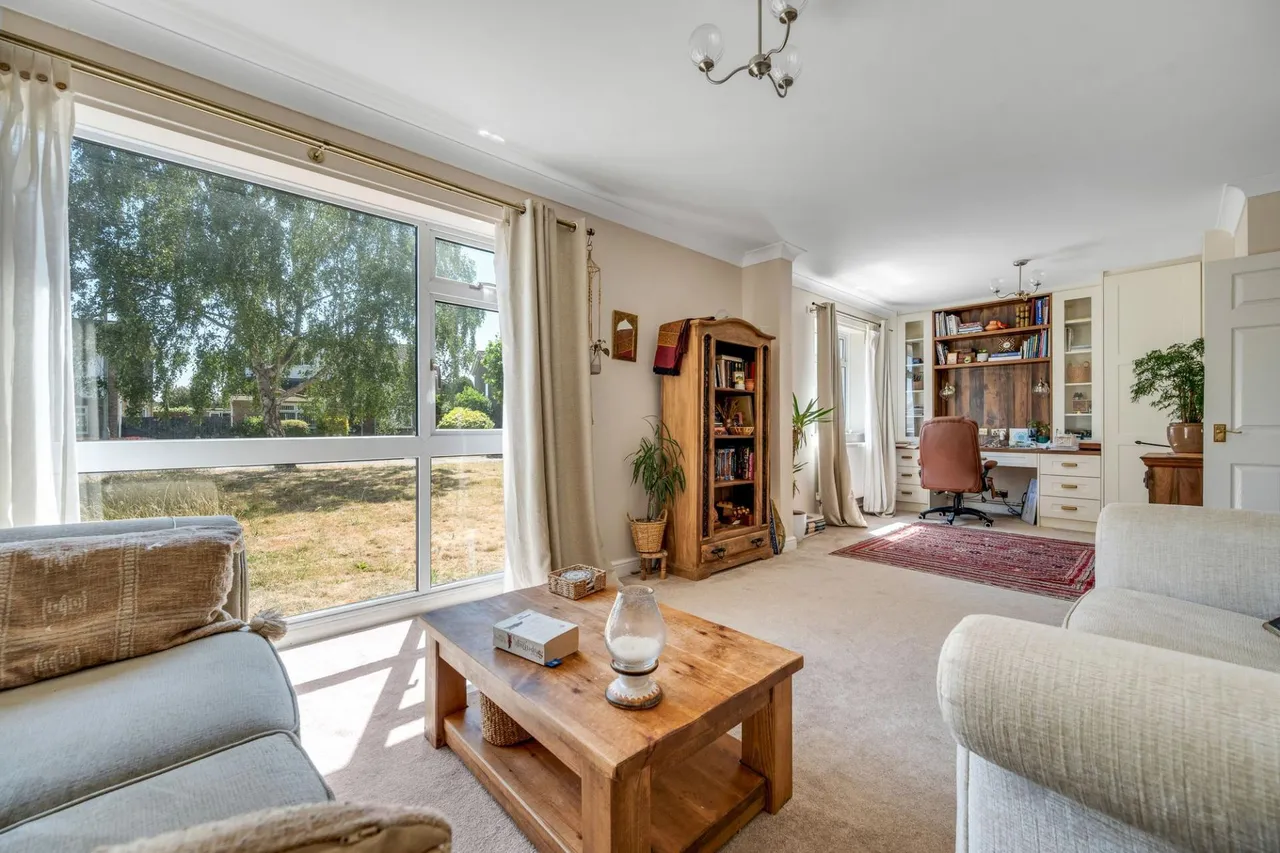 Walcot Walk, Netherton, PE3, photo 4