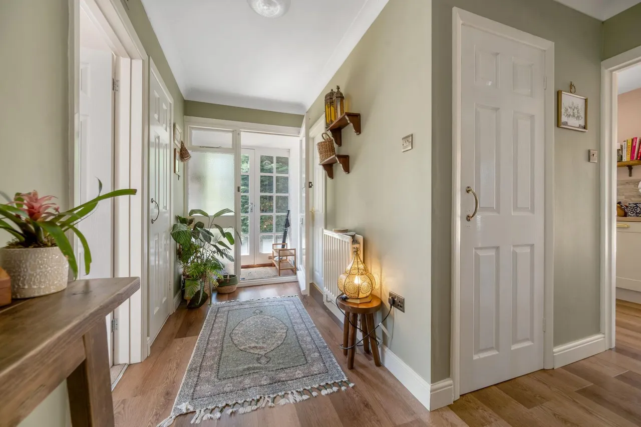Walcot Walk, Netherton, PE3, photo 3