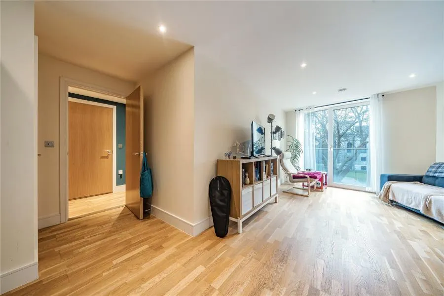 St. Annes Street, London, E14, photo 11