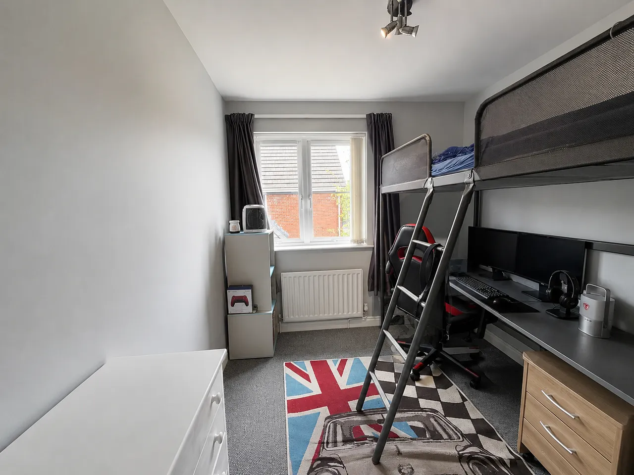Glenwood Court, Lisburn, BT28, photo 9