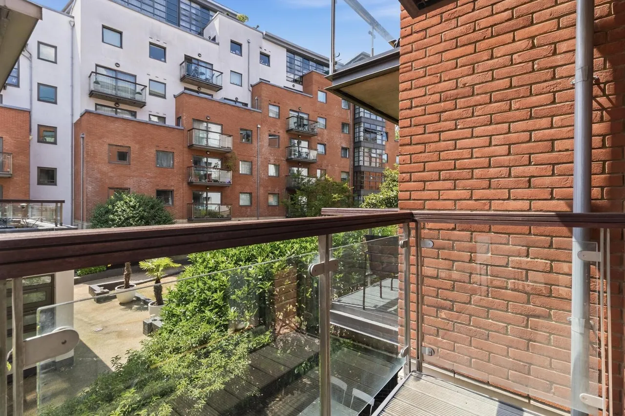 Montaigne Close Westminster, London SW1P 4BF, photo 3
