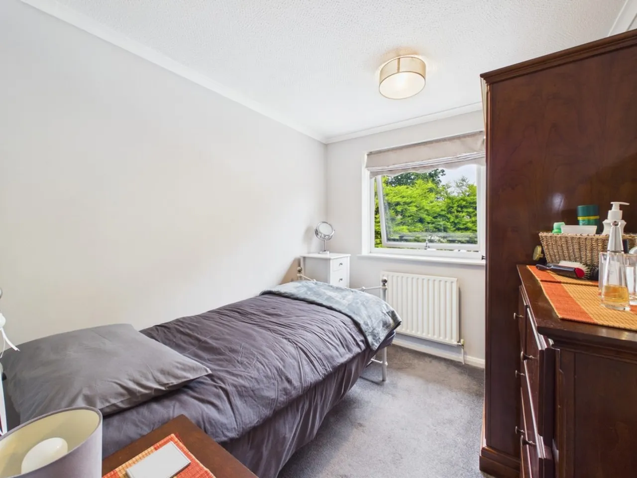 The Oaks, Southwater, photo 9