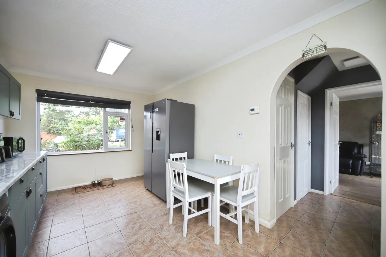 Bossington Drive, Taunton, TA2, photo 6