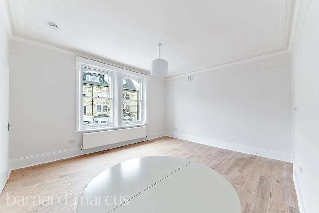 Edith Road, photo 8