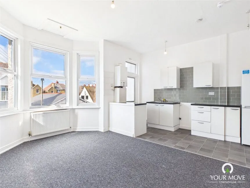 Lyndhurst Avenue, Margate, Kent, CT9, photo 2