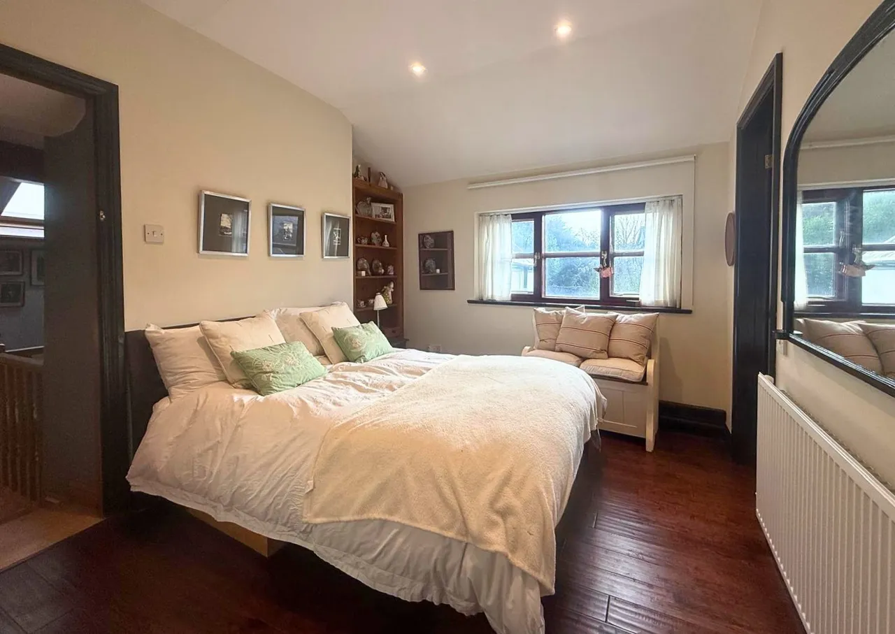 Old Dixton Road, Monmouth, NP25, photo 9