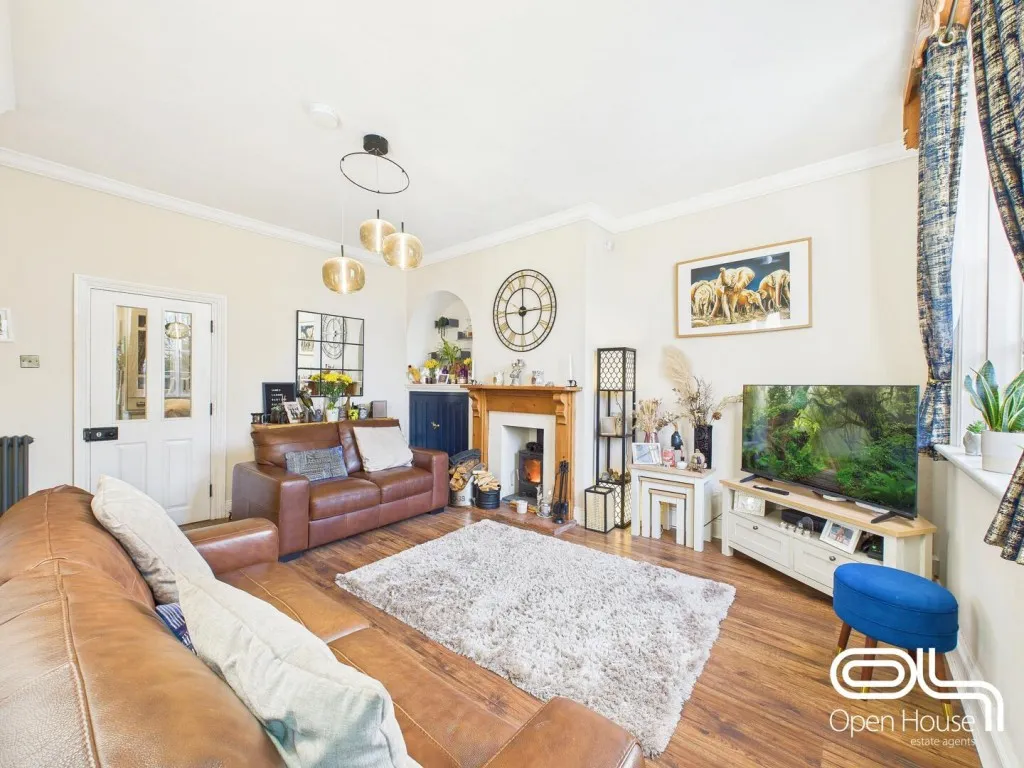 Martlin Lane, Colton, WS15, photo 8