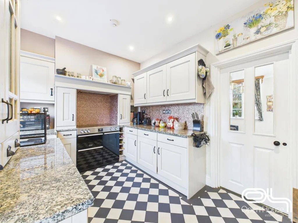 Martlin Lane, Colton, WS15, photo 7