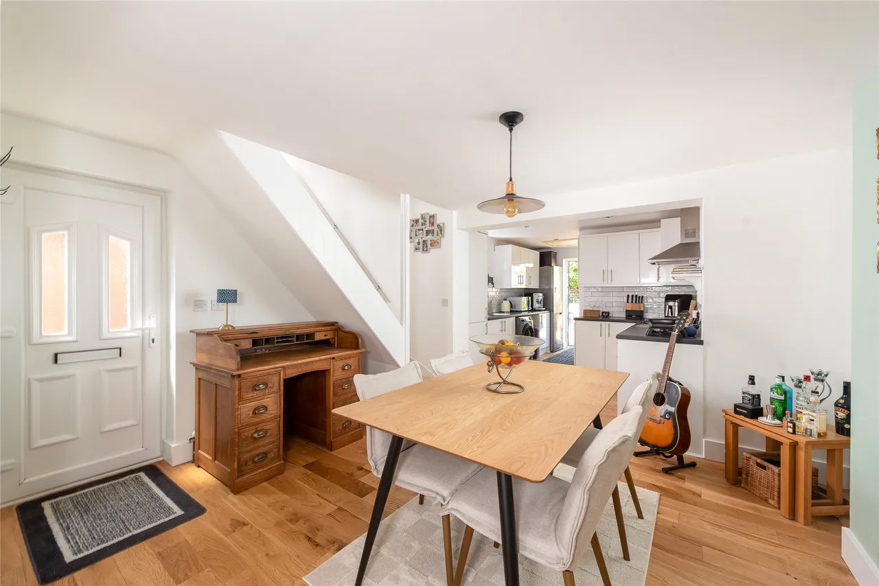 Cosgrove Road, Old Stratford, MK19, photo 7