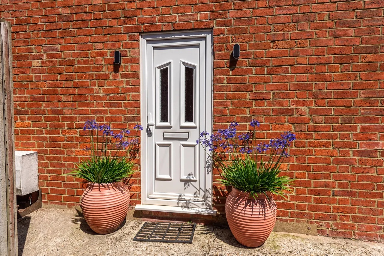 Cosgrove Road, Old Stratford, MK19, photo 8