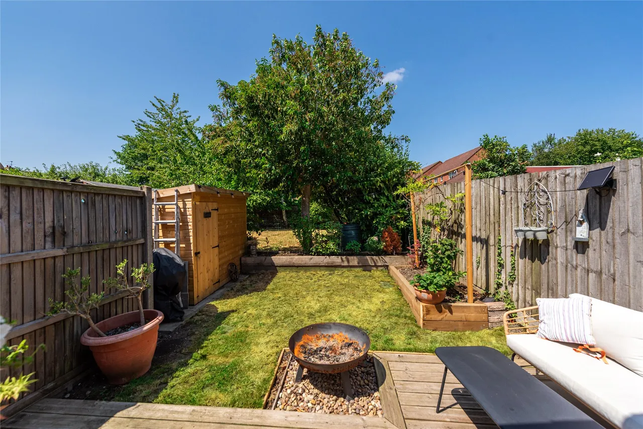 Cosgrove Road, Old Stratford, MK19, photo 11