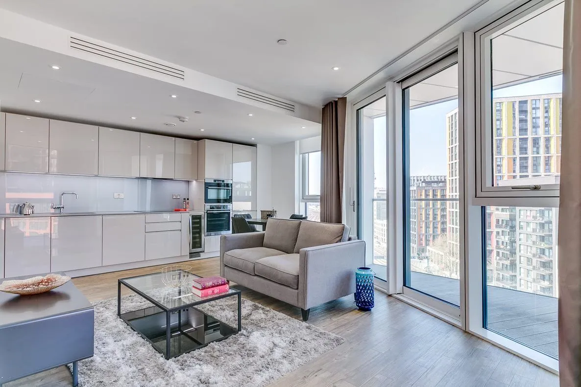 Flat 20, Haydn Tower, 50 Wandsworth Road, London, photo 10