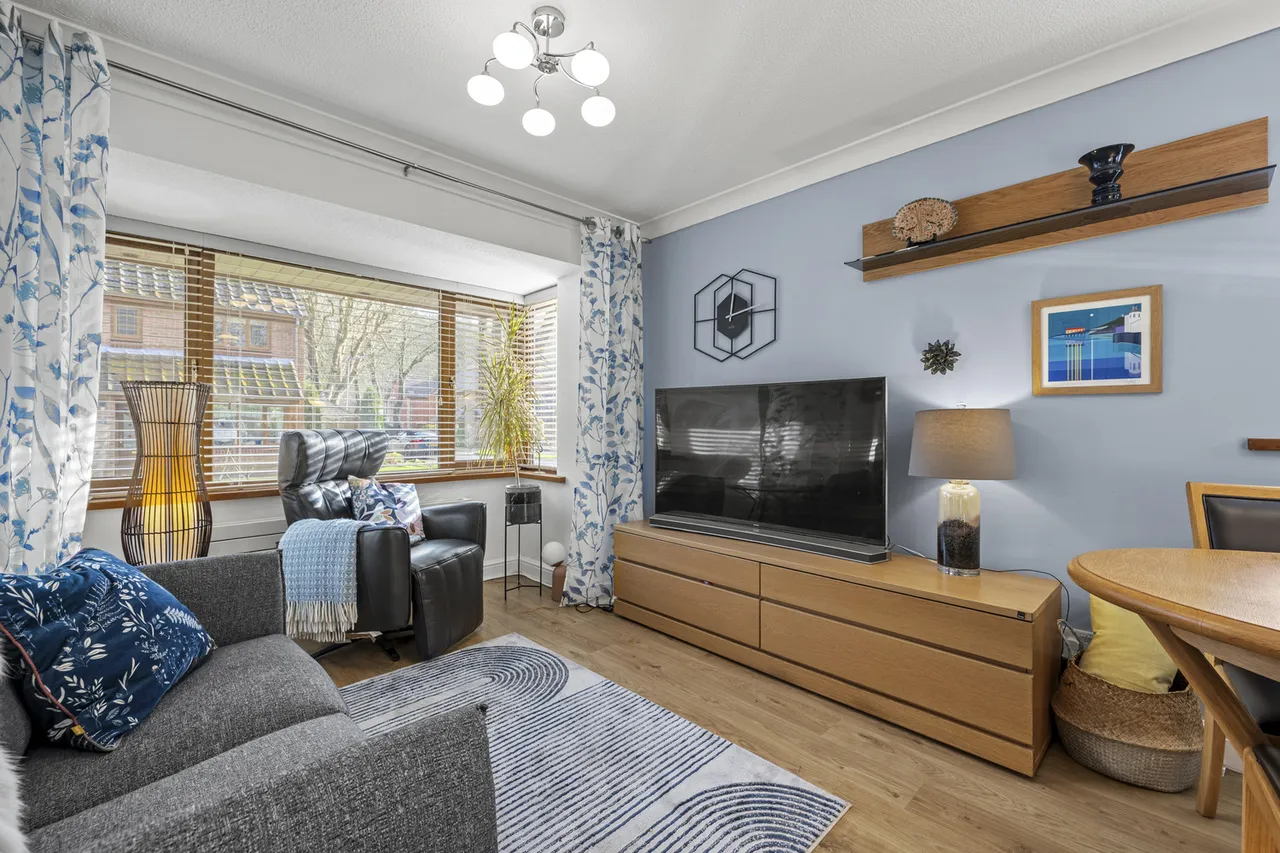The Avenue, Neath, SA11 2FD, photo 6