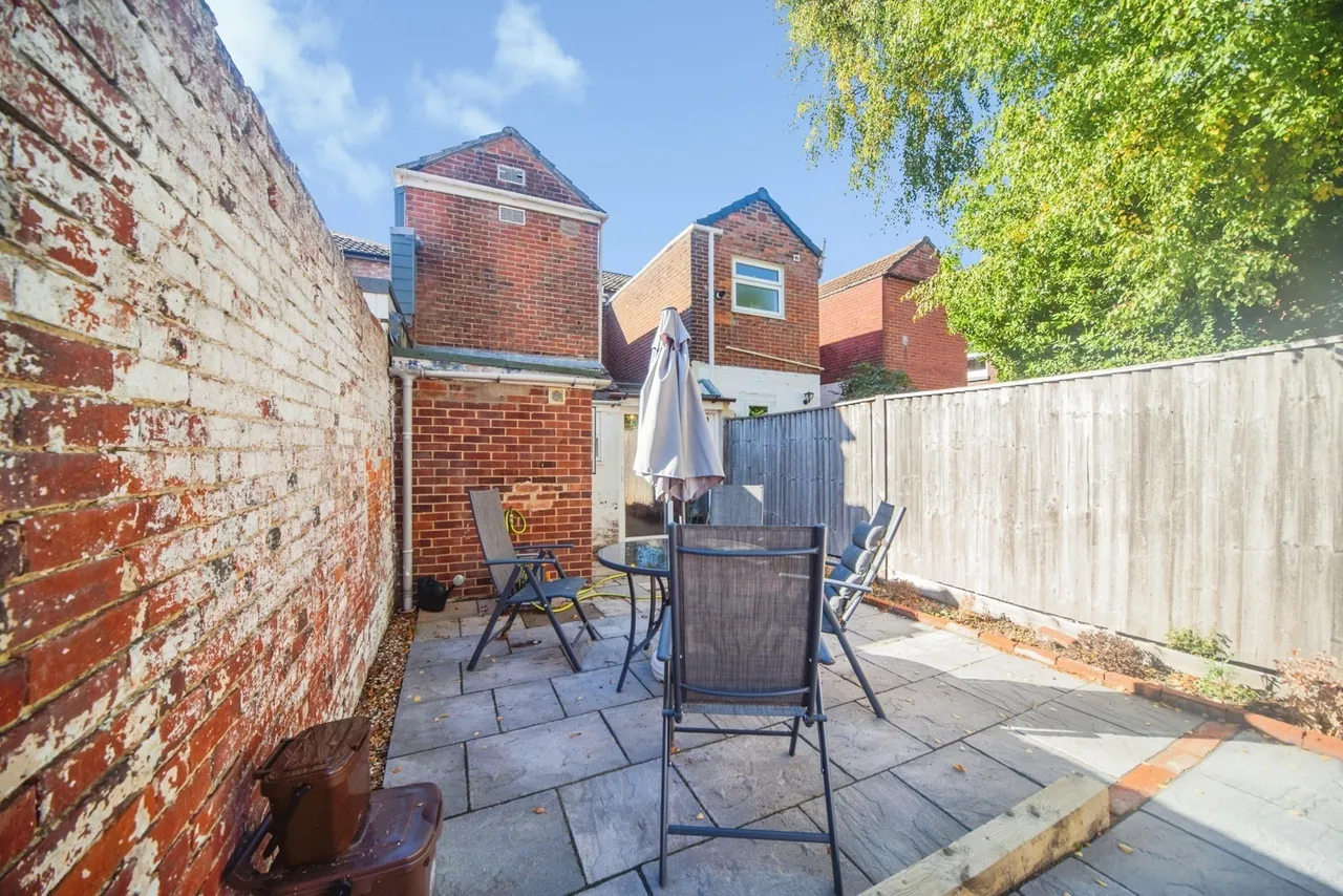 Cambridge Road, Portswood, SO14, photo 16