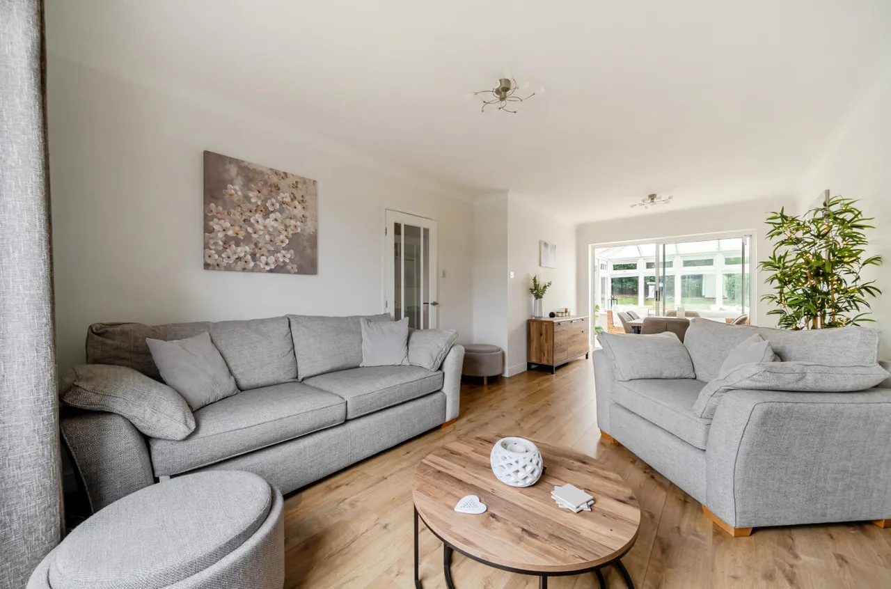 Oakfields, Guildford, GU3, photo 15