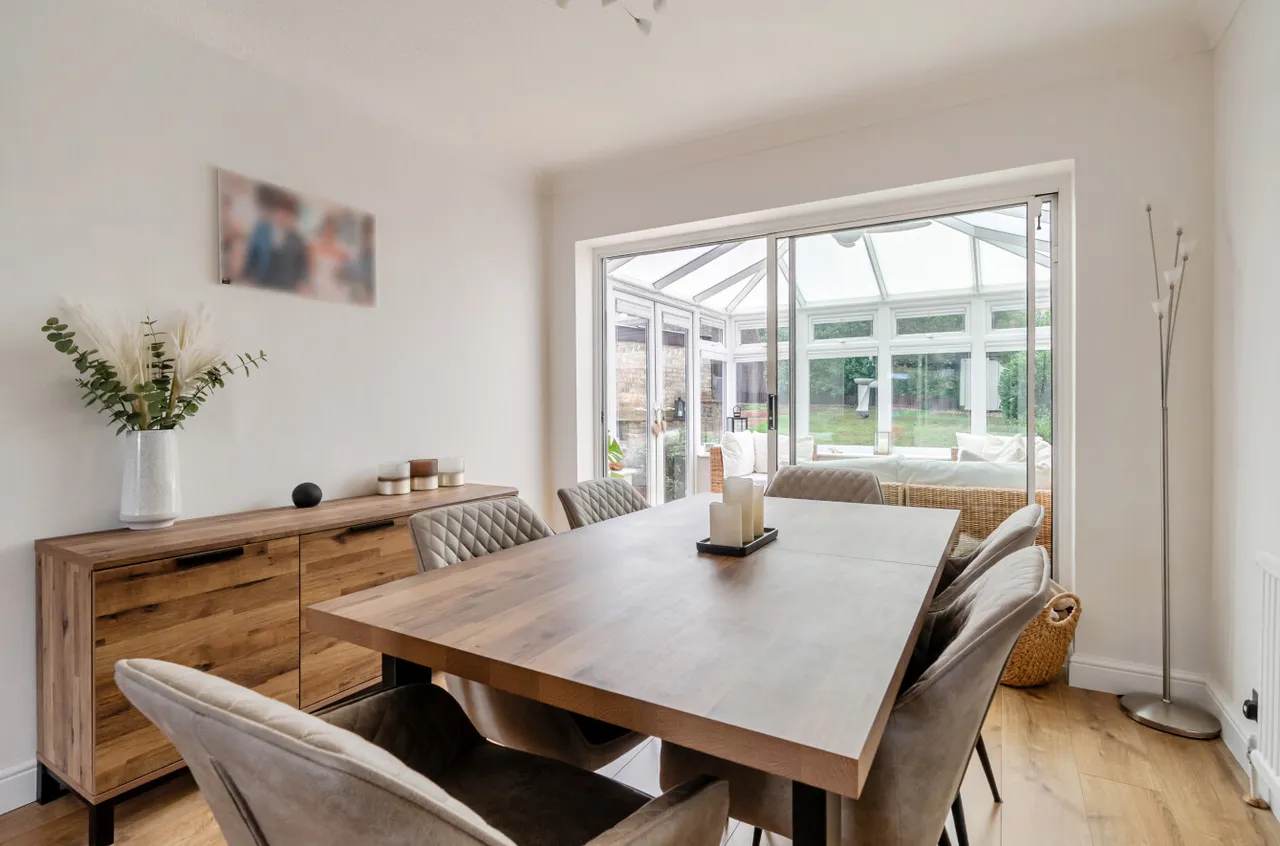 Oakfields, Guildford, GU3, photo 18