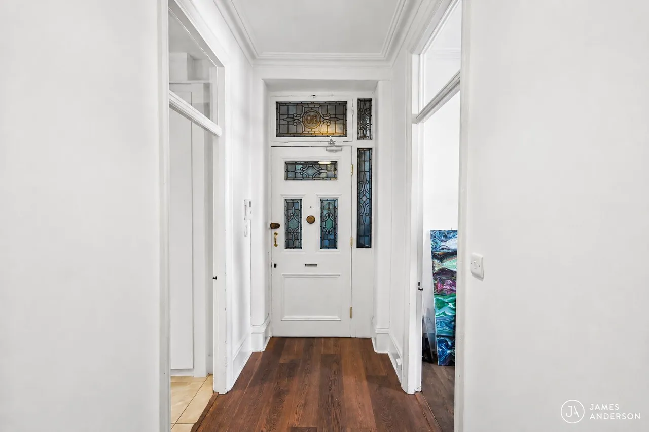 Lower Richmond Road, Putney, SW15, photo 10