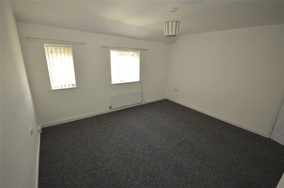 First Avenue, Wolverhampton, West Midlands, WV10, photo 7