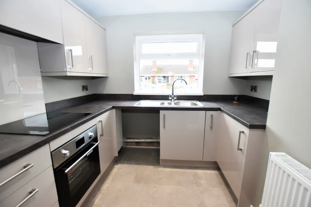 Windsor Drive, Market Drayton, photo 10