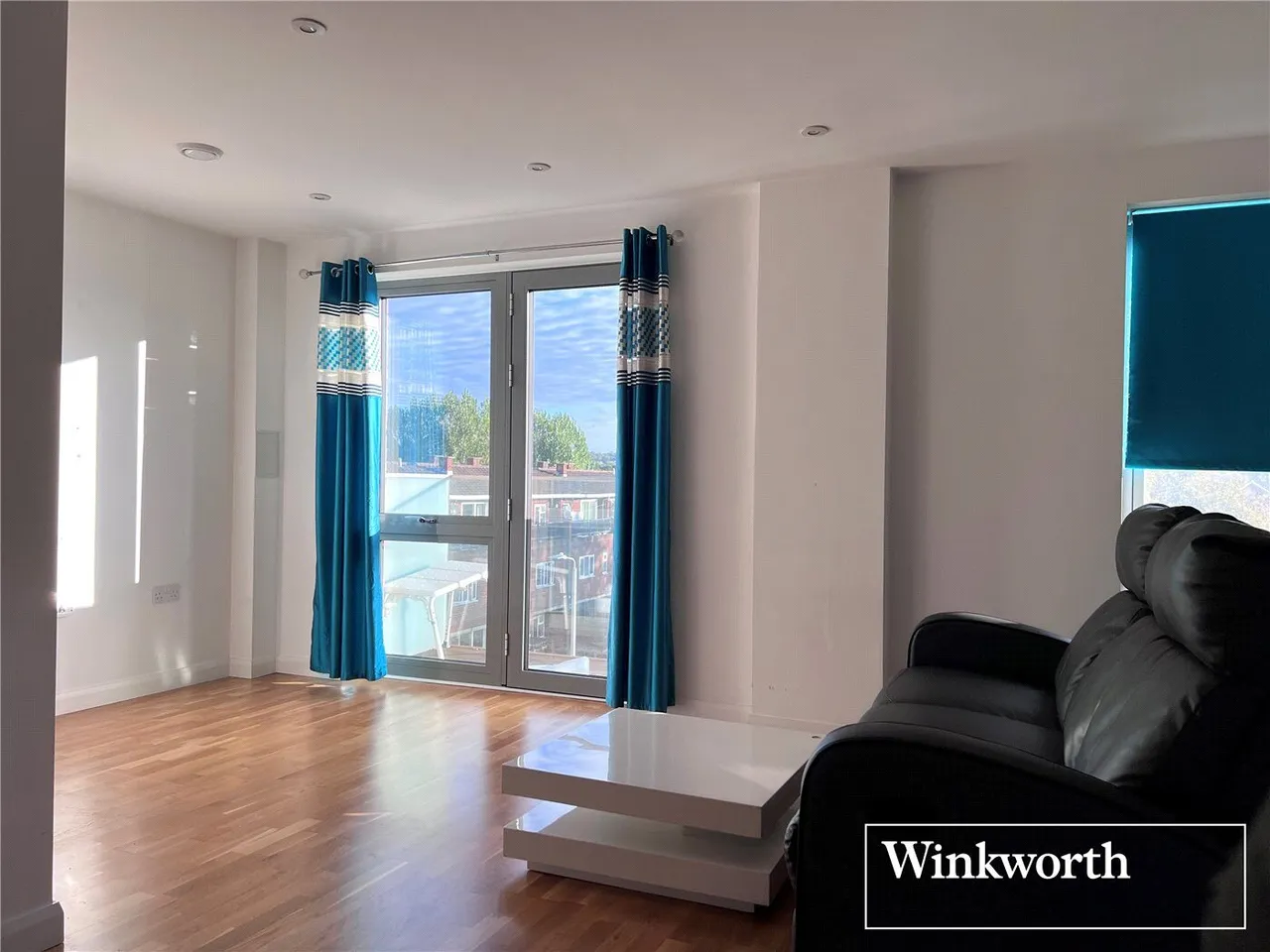 Brook Road, Borehamwood, WD6, photo 3