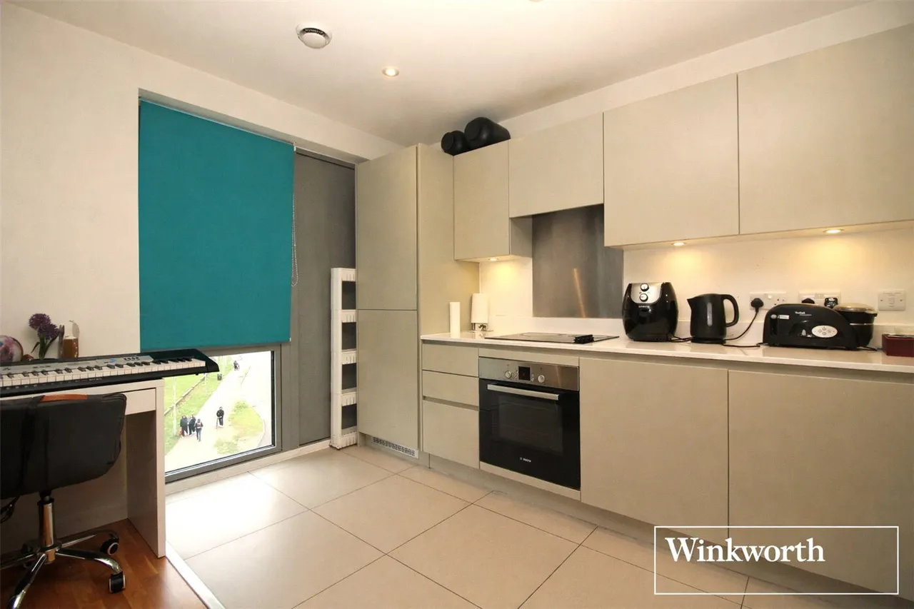 Brook Road, Borehamwood, WD6, photo 4