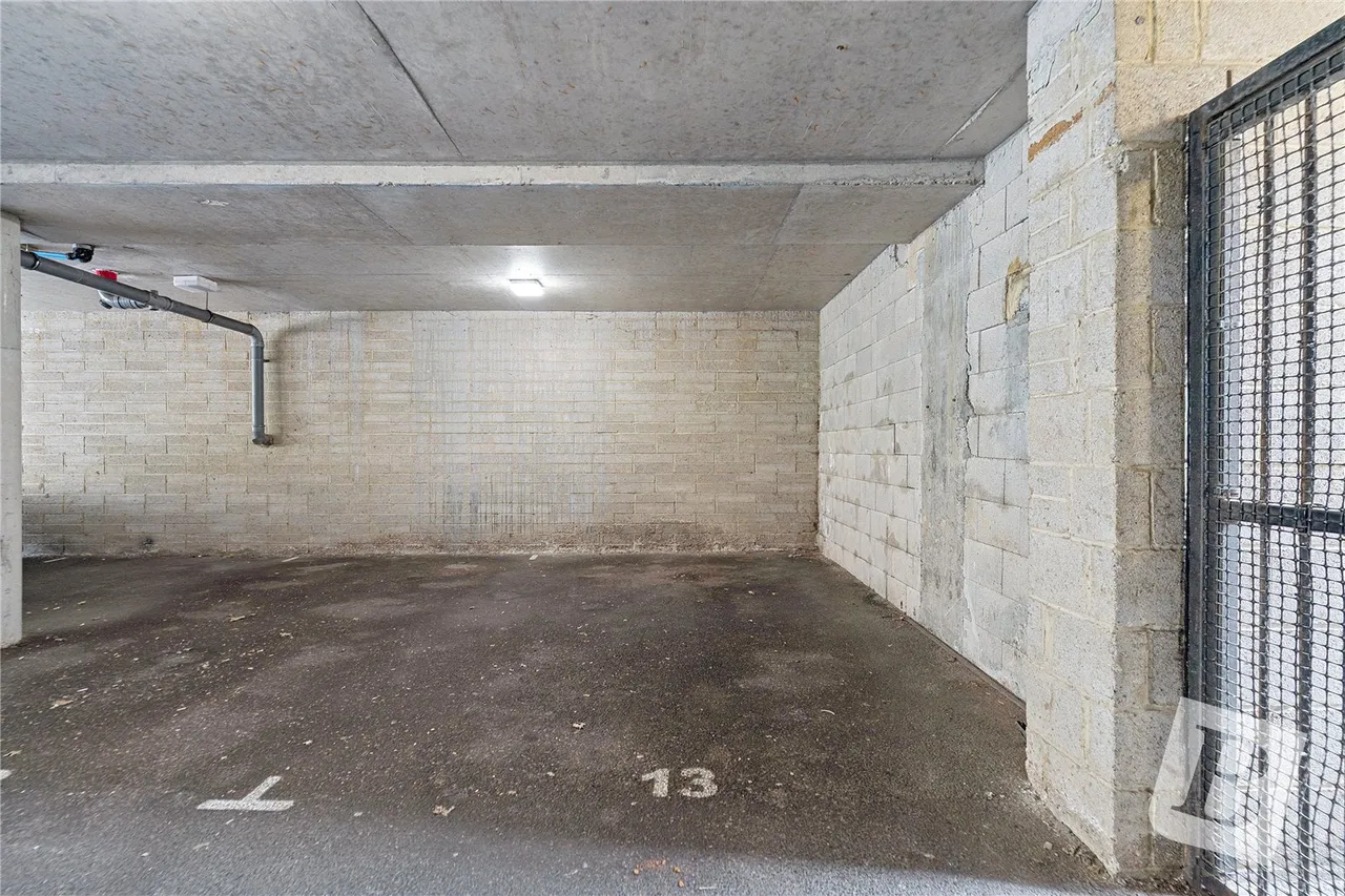 Wrotham Road, Gravesend, Kent, DA11, photo 7