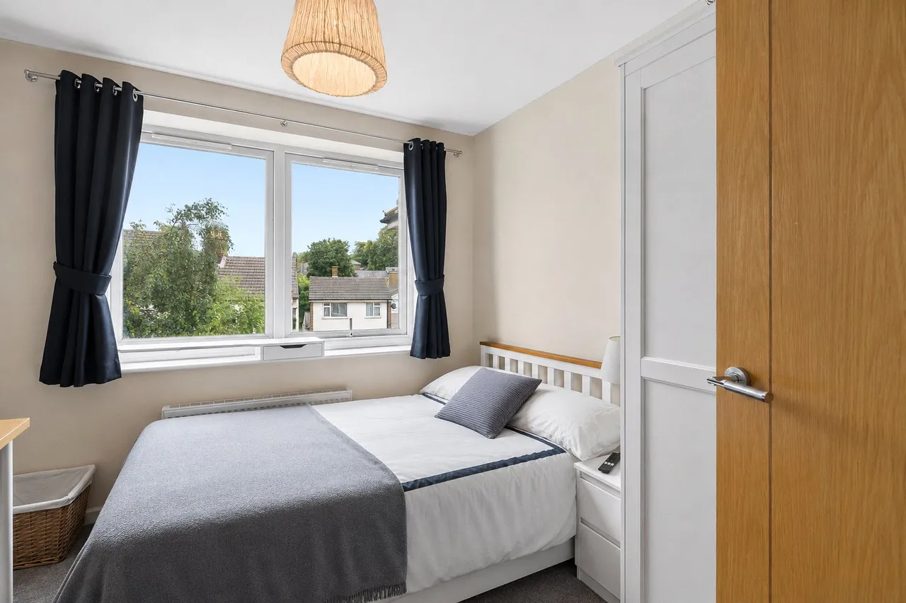Wrotham Road, Gravesend, Kent, DA11, photo 4