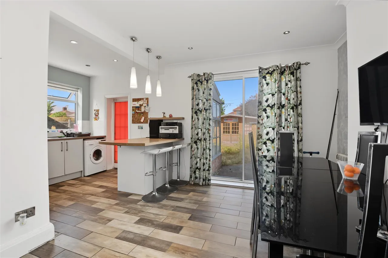 Rose Grove, Beeston, NG9, photo 8