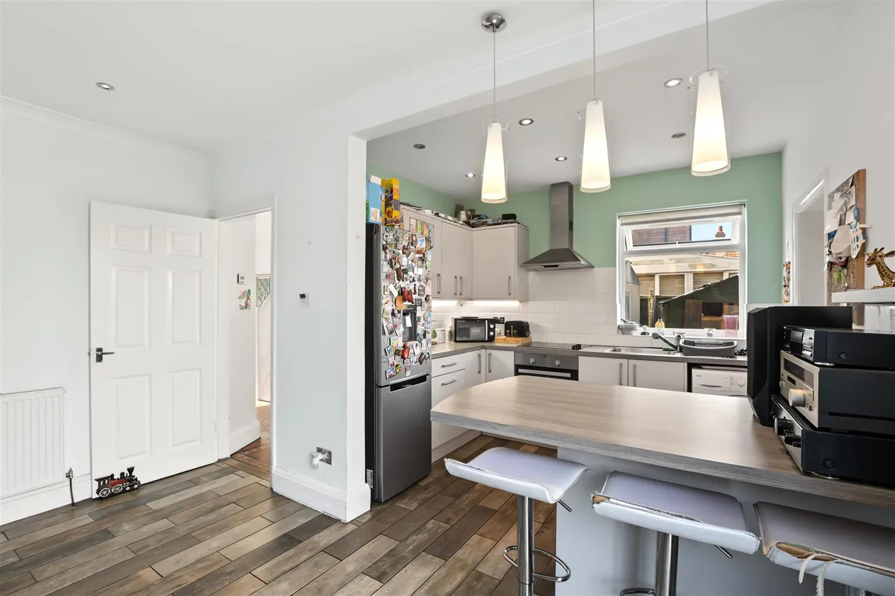 Rose Grove, Beeston, NG9, photo 7
