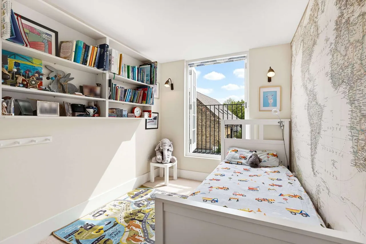 Quick Road, London, W4 2BU, photo 11