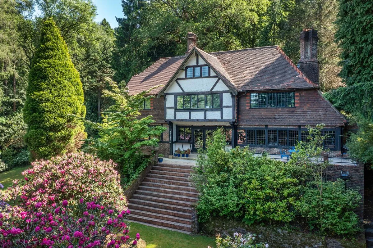 Petworth Road, Haslemere, GU27, photo 2