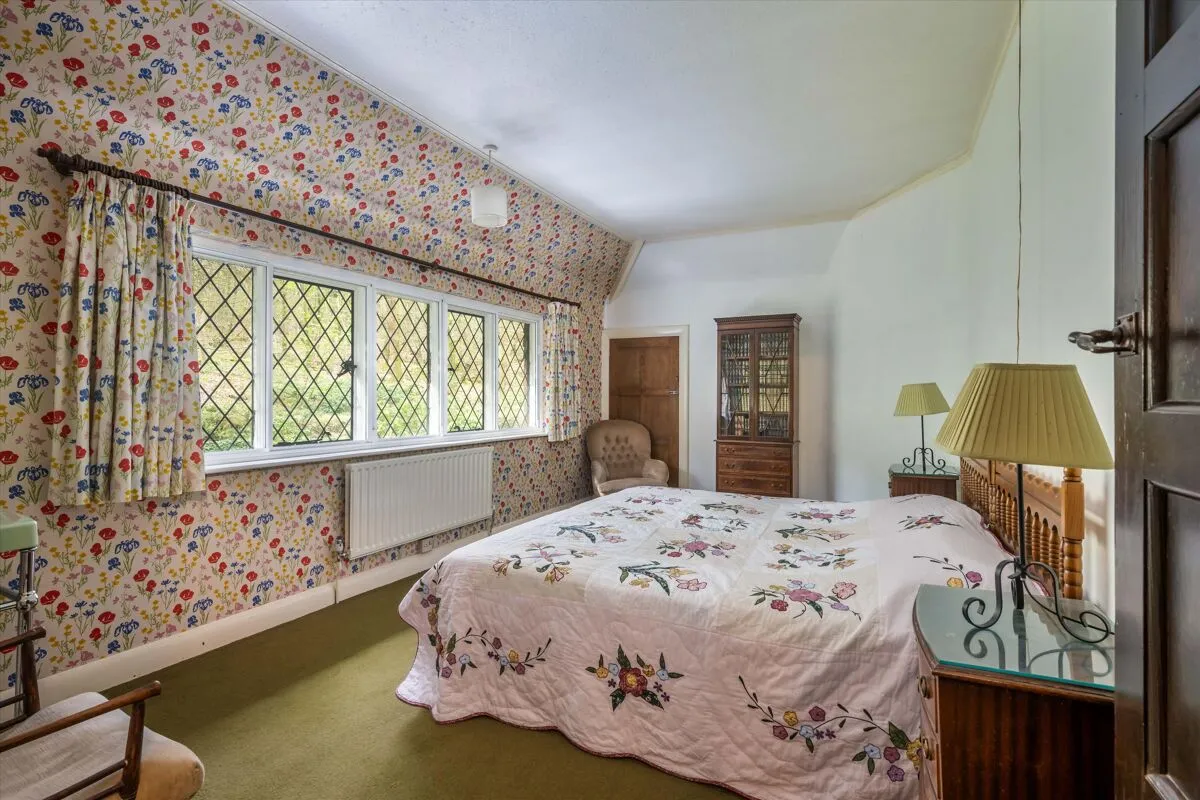 Petworth Road, Haslemere, GU27, photo 16