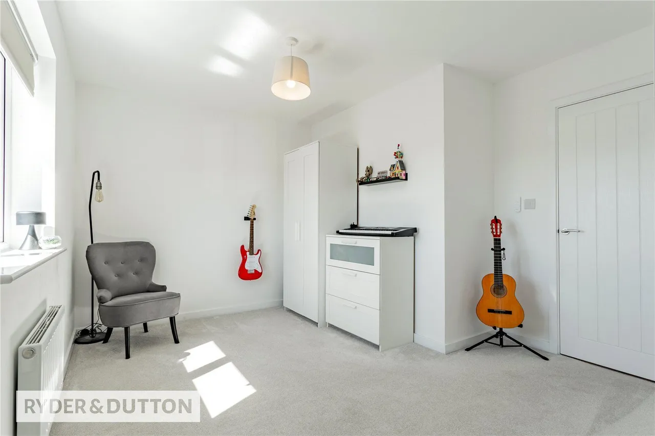 Deer Hill Drive, Shaw, OL2, photo 14