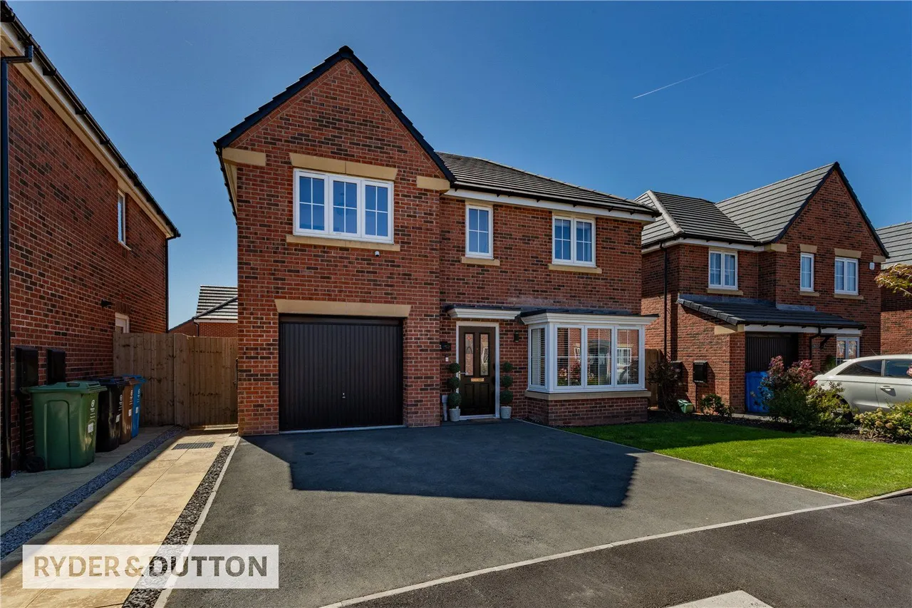 Deer Hill Drive, Shaw, OL2, photo 22