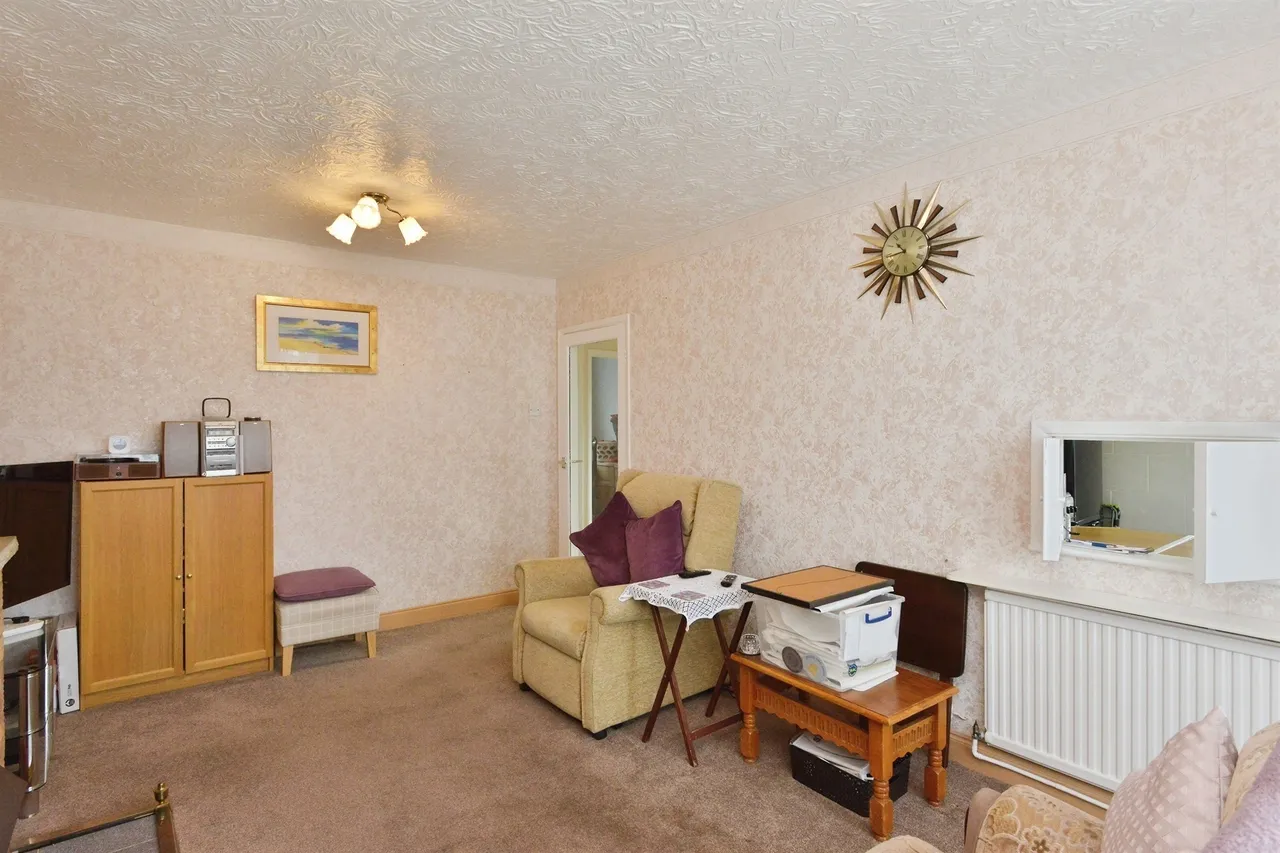 High View, Deanshanger, MK19, photo 11