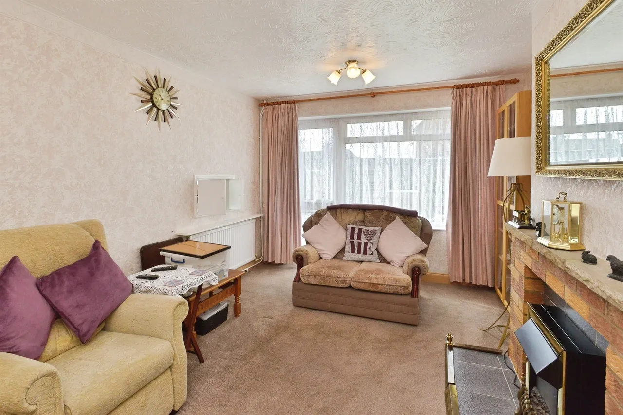 High View, Deanshanger, MK19, photo 12