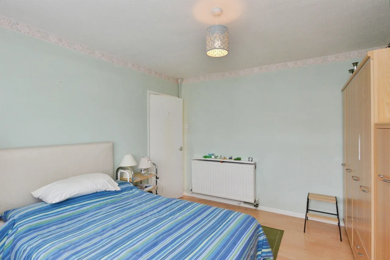 High View, Deanshanger, MK19, photo 7