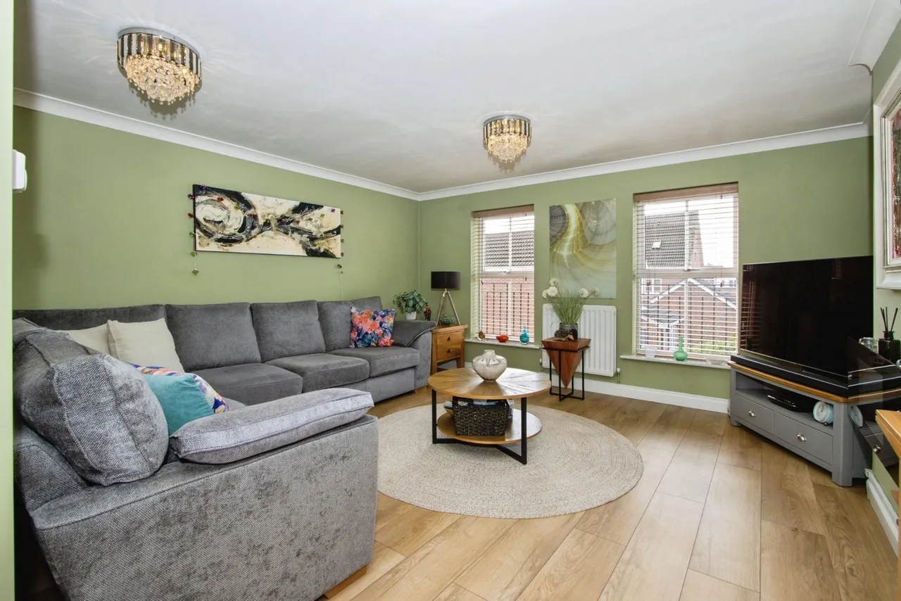 Mill View, Alverthorpe, WF2, photo 7