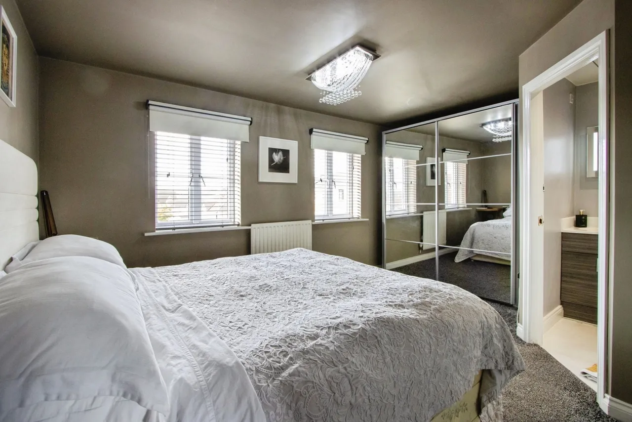 Mill View, Alverthorpe, WF2, photo 13