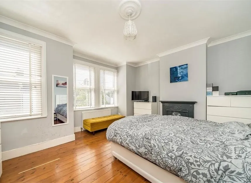Eastcombe Avenue, Charlton, SE7, photo 4