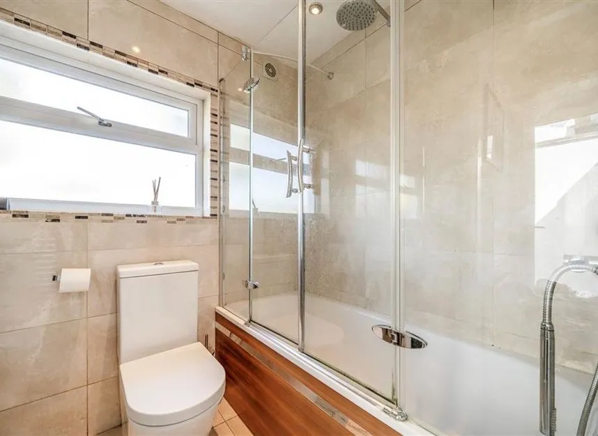 Eastcombe Avenue, Charlton, SE7, photo 8