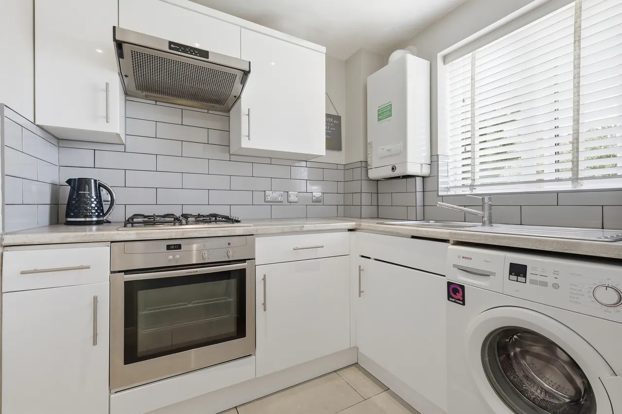 Peregrin Road, Waltham Abbey, EN9, photo 2